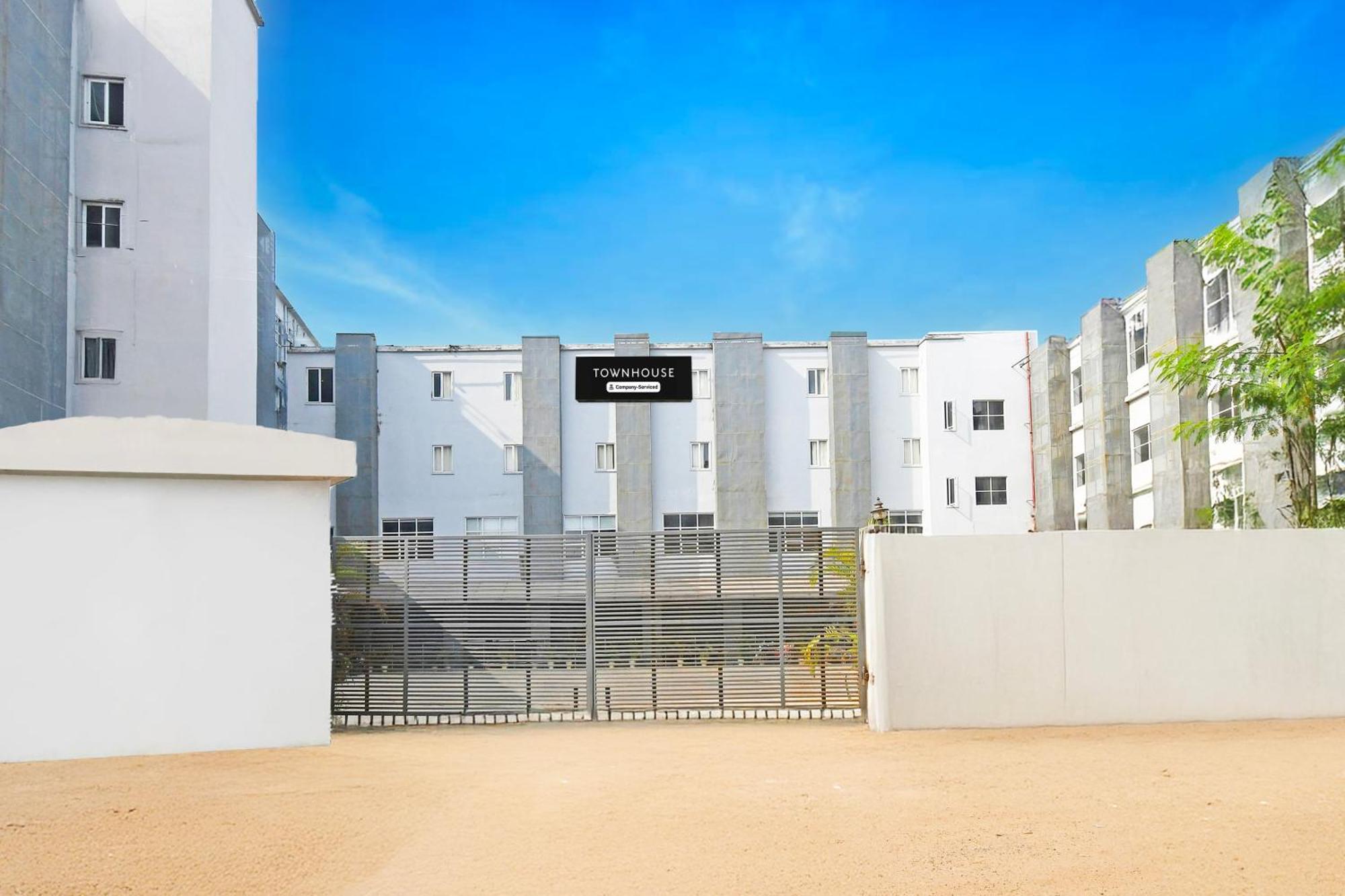 Hotel Super Townhouse Mancheswar Industrial Estate Bhubaneswar Exterior foto